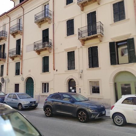Casa Spinetta Malaspina - Verona Apartments Экстерьер фото